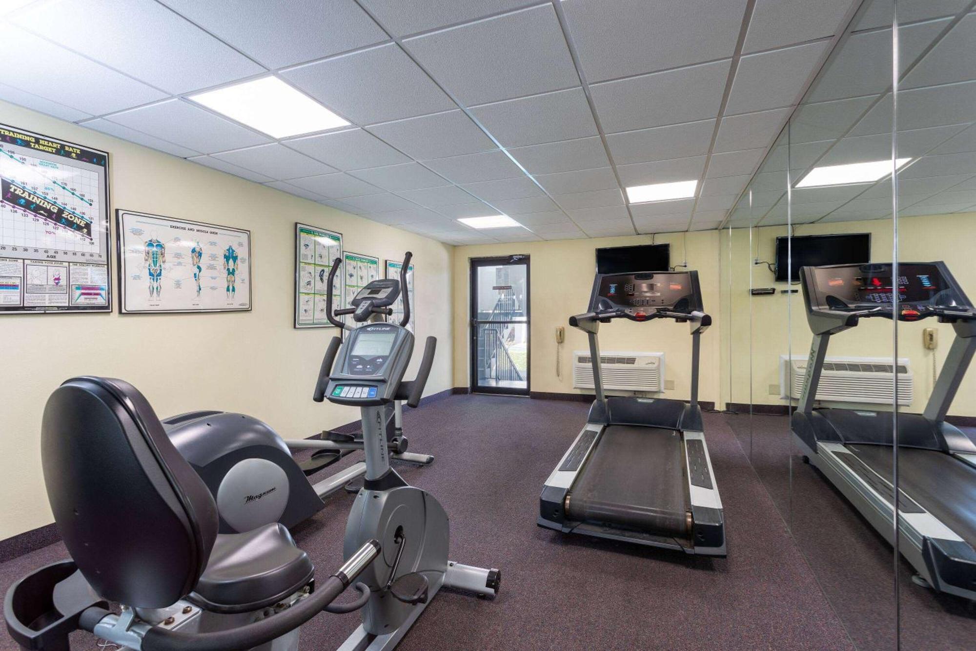 Ramada By Wyndham Altamonte Springs Near I-4 Hotel Luaran gambar